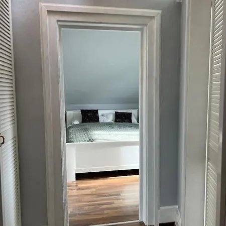 Geschmackvolle 65qm In Nrw * Solingen