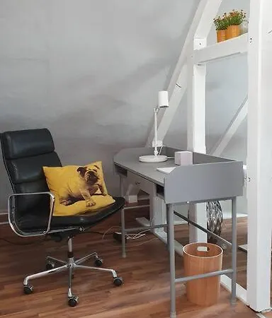 Geschmackvolle 65qm In Nrw Apartment