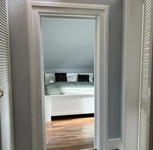 Geschmackvolle 65qm In Nrw * 졸링겐