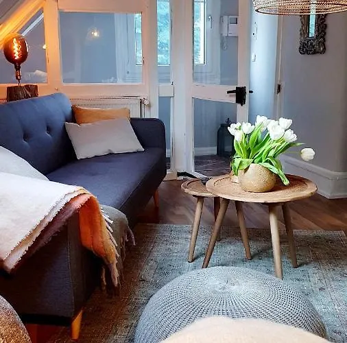 아파트 Geschmackvolle 65qm In Nrw 졸링겐